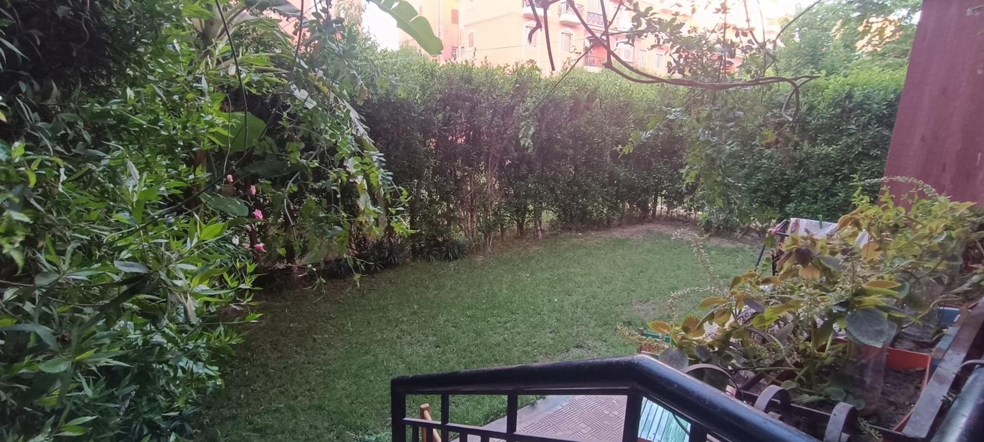 Comfy Place With A Private Garden In Giza Apartman