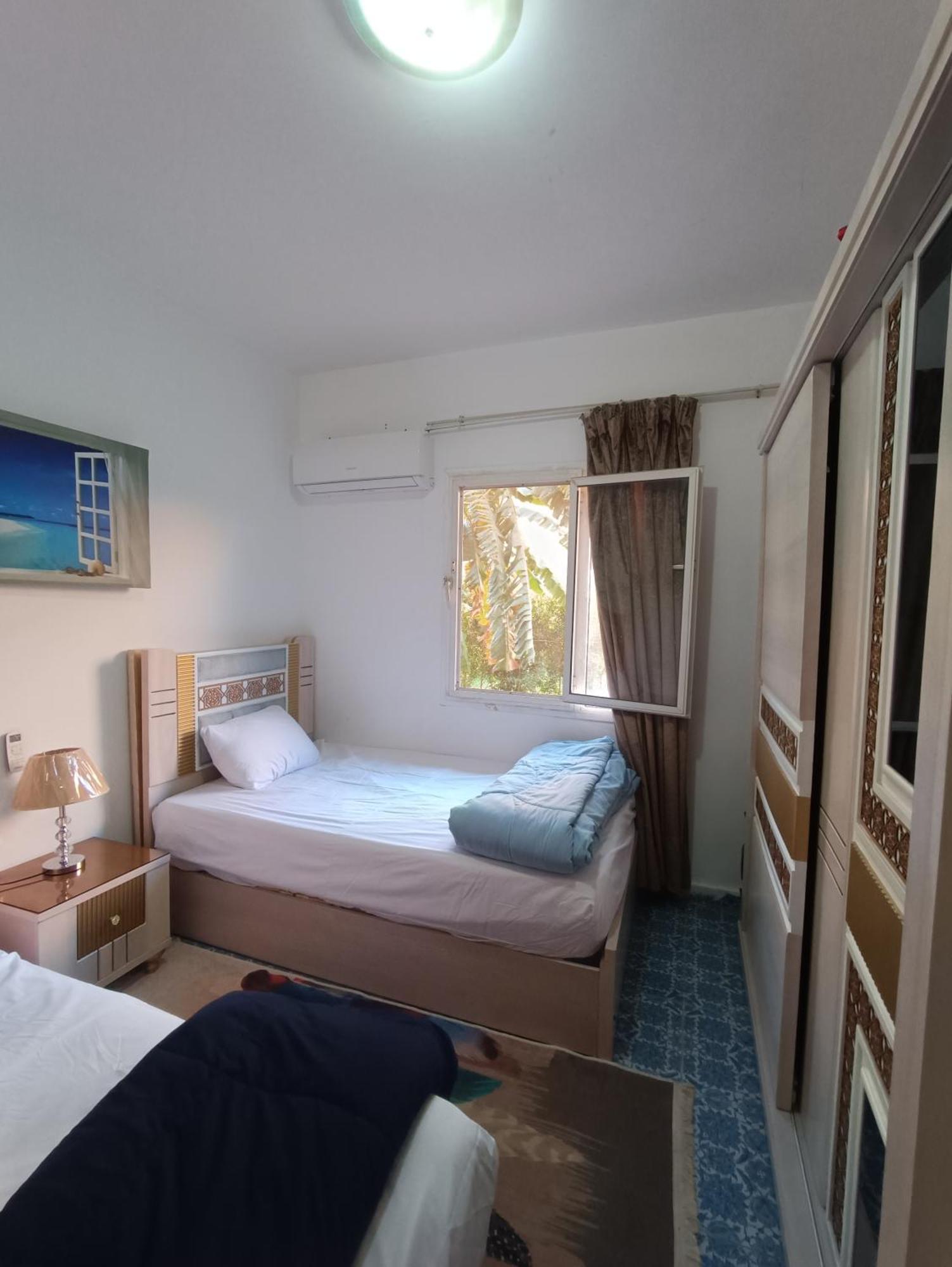Comfy Place With A Private Garden In Giza *
